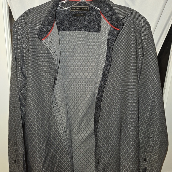 Men's Gray Casual Button Down Shirt - Picture 1 of 2